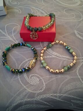 Celestial Essence Charm Bracelet Set of 3 Green/Goltone (EARTH)